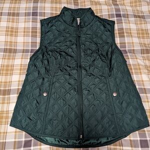 🍂 Bundle up for fall 2 for $25 NWOT Croft & Barrow vest size SP